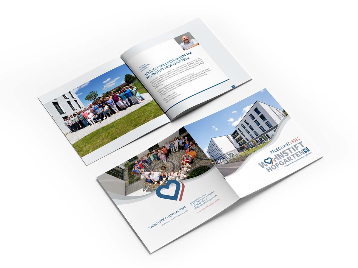 Wohnstift-Hofgarten-Infobroschuere Logo Mockup als Vorschau in Anwendungen